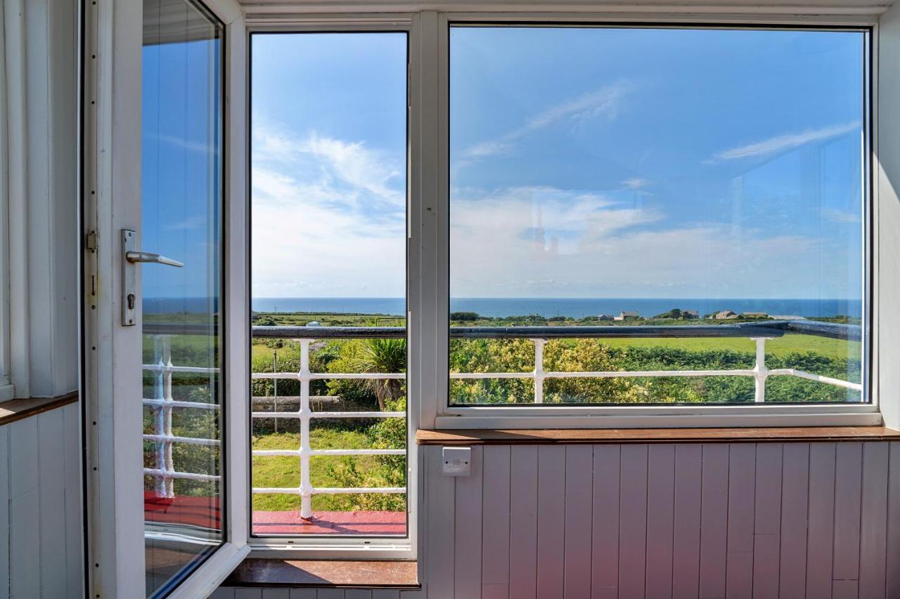 Finest Retreats - The Watchtower At Western Watch Lower Boscaswell Exteriér fotografie